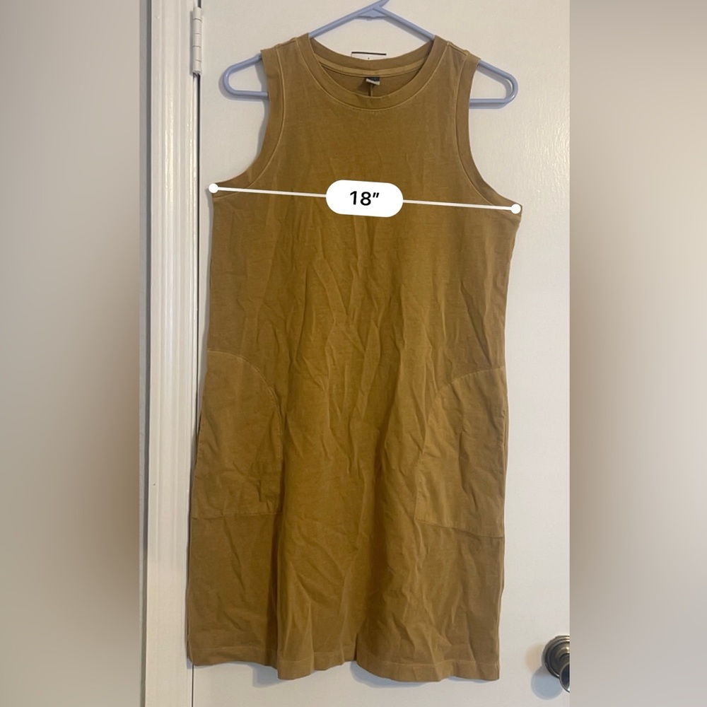 NWOT-Old Navy-Dress w/POCKETS- Sleeveless- Tan/Golden Brown-Size Small/Medium